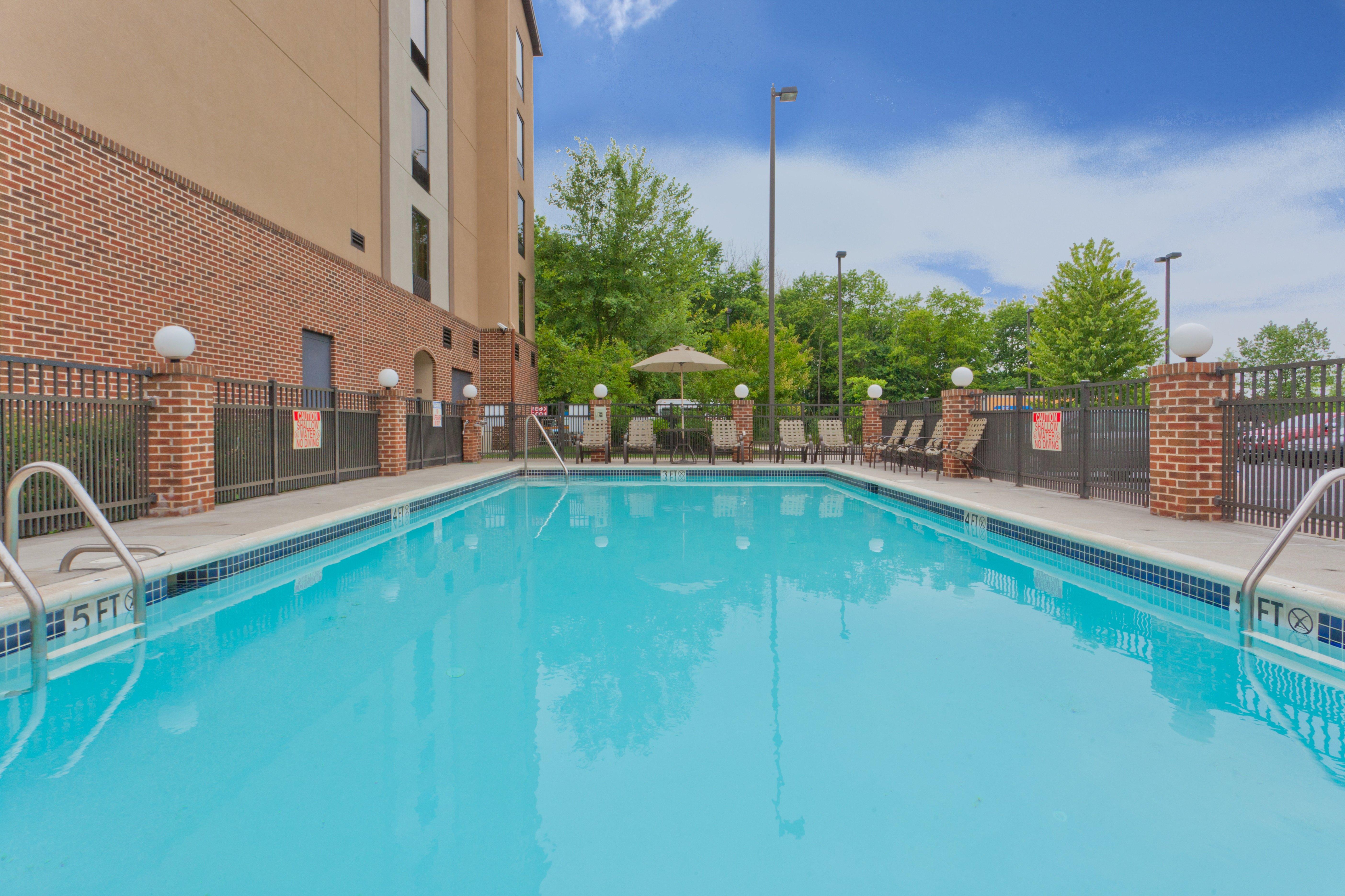 Holiday Inn Express Hotel & Suites Dover By Ihg Exterior photo