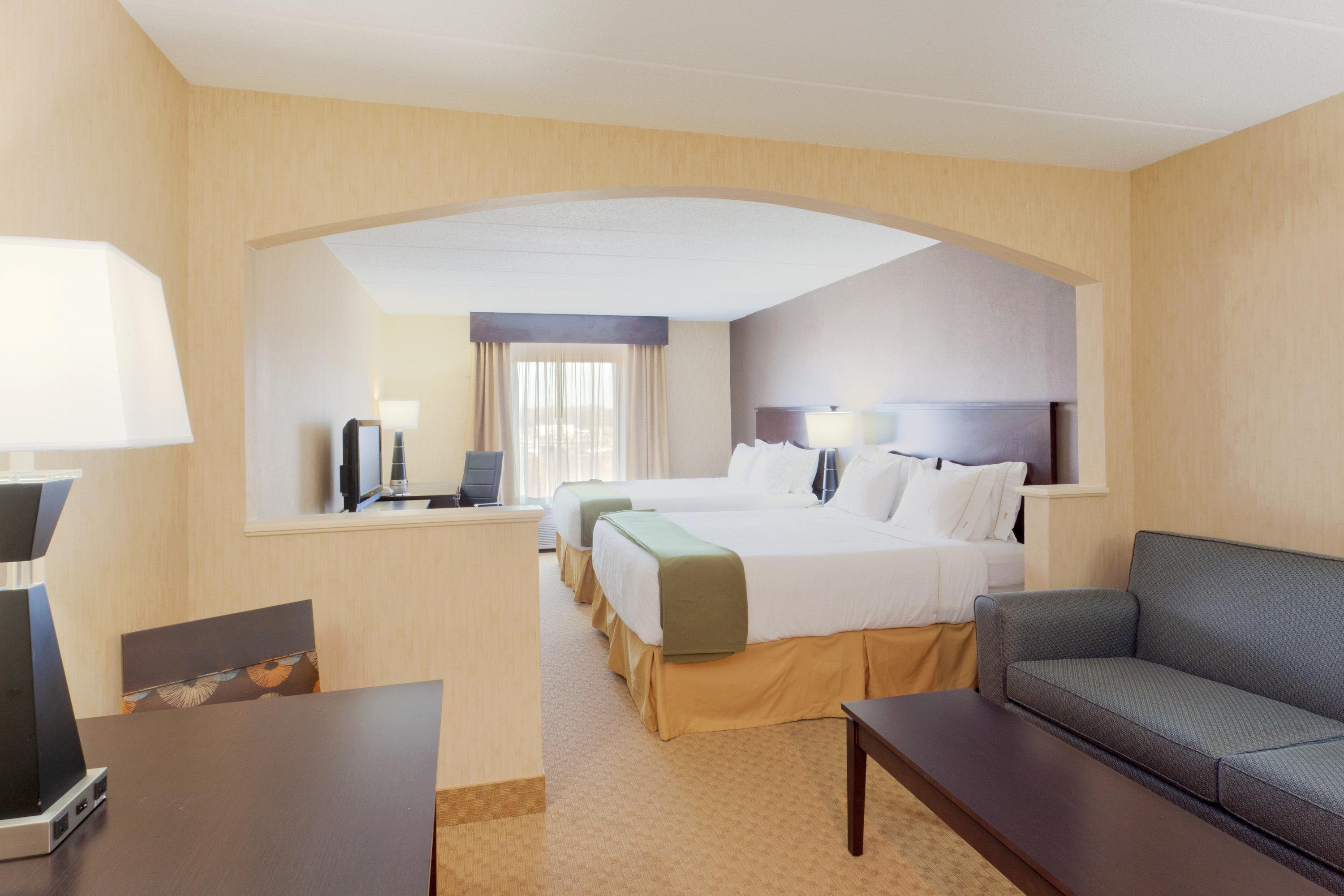 Holiday Inn Express Hotel & Suites Dover By Ihg Exterior photo