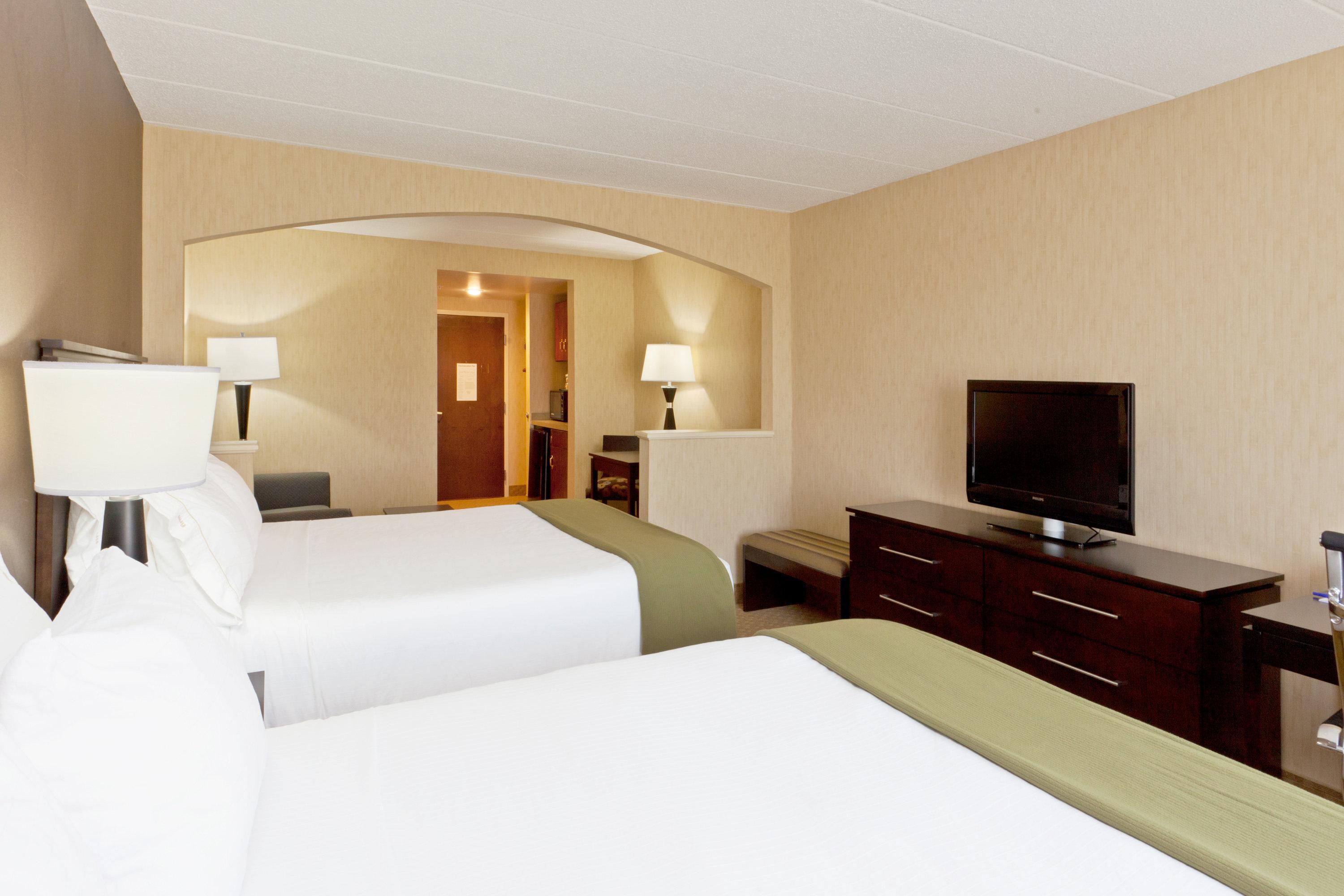 Holiday Inn Express Hotel & Suites Dover By Ihg Exterior photo